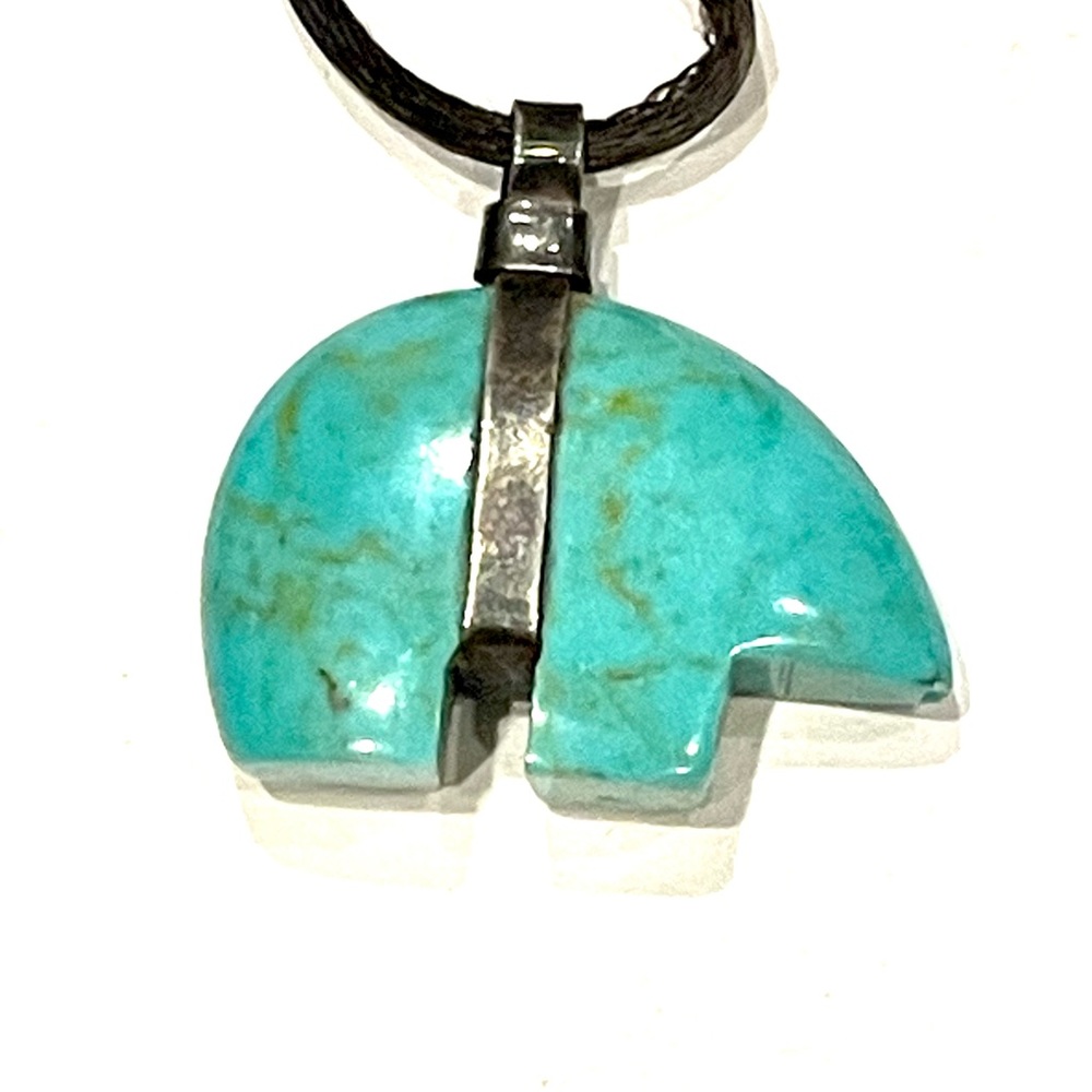 Vintage Native Zuni Turquoise Fettish Bear